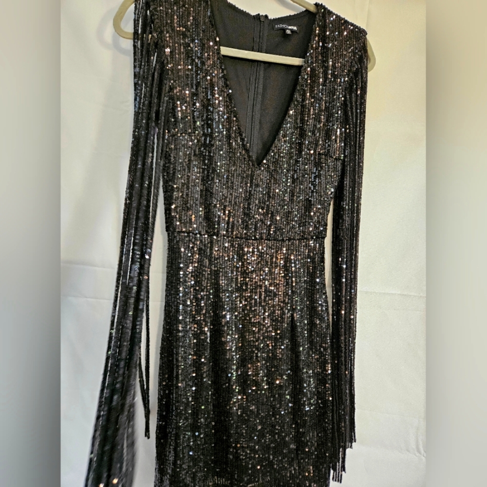 Forever 21 Black Sequin Long Sleeve Dress